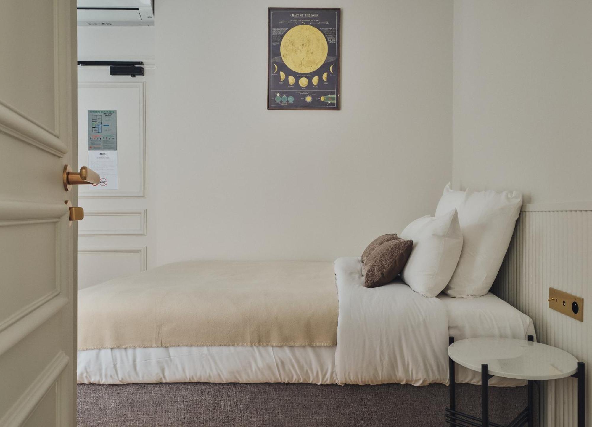 Nestay Sentier Paris Room photo